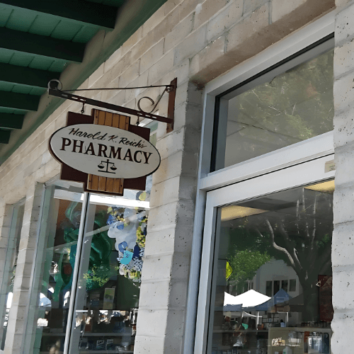 reichs-pharmacy-front